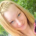 Я Виктория, 19, из Мирного, ищу знакомство для виртуального секса