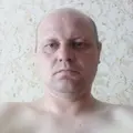 Я Виталик, 41, знакомлюсь для регулярного секса в Логойске