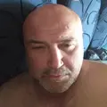 Владимир из Сарани, мне 23, познакомлюсь для секса на одну ночь