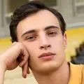 Я Дмитрий, 20, из Москвы, ищу знакомство для на одну ночь