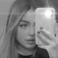 Я Анастасия, 18, из Ульяновска, ищу знакомство для постоянных отношений