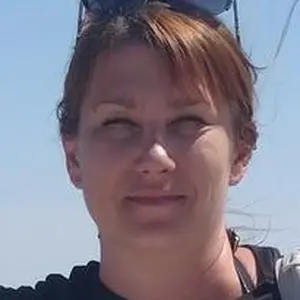 Я Ирина, 42, знакомлюсь для приятного времяпровождения в Харькове