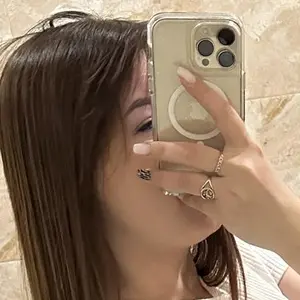 Я Juliess, 19, знакомлюсь для приятного времяпровождения в Луганске