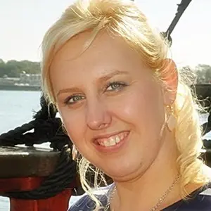 Авелина из Клейников, мне 23, познакомлюсь для общения