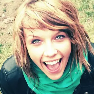 Вера из Ельска, ищу на сайте общение