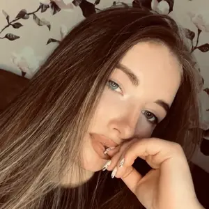 Маряна из Черновцов, ищу на сайте открытые отношения