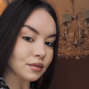 Я Варя, 21, знакомлюсь для вирта в Макеевке