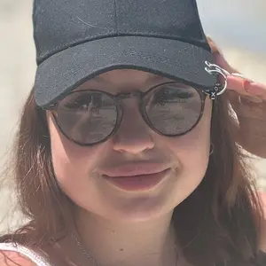 Я Оксана, 27, знакомлюсь для общения в Гомеле