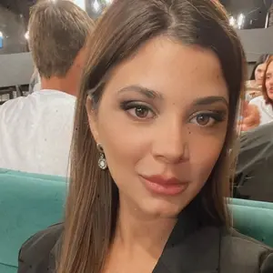 Я Аня, 26, из Комсомольска-на-Амуре, ищу знакомство для секса на одну ночь