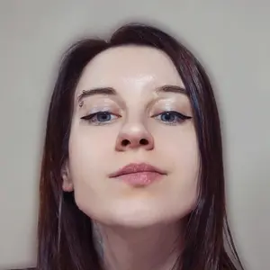 Я Аня, 27, знакомлюсь для приятного времяпровождения в Амстердаме