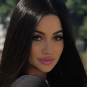 Я Алишка, 25, из Мелитополя, ищу знакомство для совместных путешествий