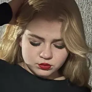 Вика из Киева, ищу на сайте дружбу