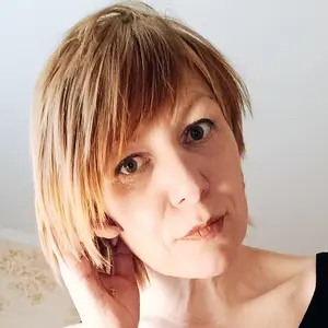 Мэри из Брянска, мне 37, познакомлюсь для секса на одну ночь