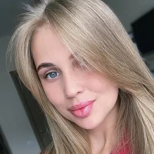 Olya из Одессы, мне 23, познакомлюсь для открытые отношения