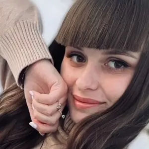 Юлия из Улан-Удэ, ищу на сайте постоянные отношения