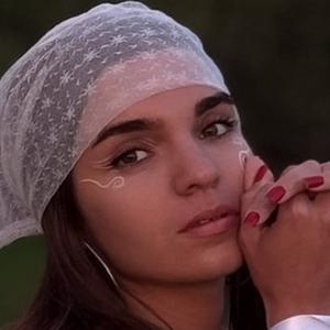 Валерия из Амстердама, мне 25, познакомлюсь для общения