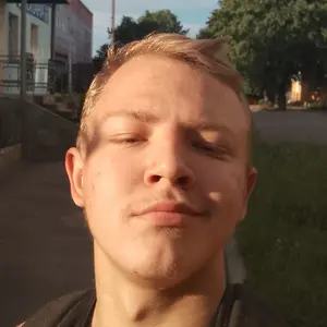 Александр из Шостки, мне 19, познакомлюсь для без обязательств