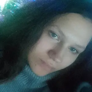 Аня из Горловки, ищу на сайте приятное времяпровождение