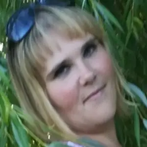 Я Лена, 33, из Лиды, ищу знакомство для виртуального секса