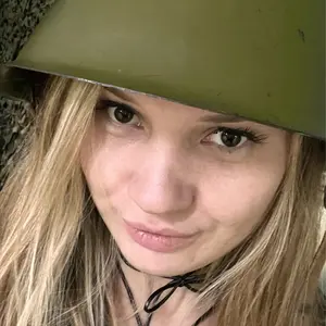 Я Julia, 33, знакомлюсь для дружбы в Томске