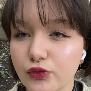 Ника из Берлина, мне 18, познакомлюсь для вирта