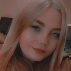 Я Яна, 21, из Тернополя, ищу знакомство для дружбы