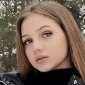 Ярослава из Обухова, ищу на сайте общение