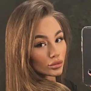 Юлия из Черкасс, мне 30, познакомлюсь для дружбы