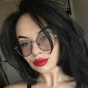 Я Alexandra, 25, из Киева, ищу знакомство для приятного времяпровождения