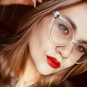 Я Айнурия, 27, знакомлюсь для совместных путешествий в Костанае