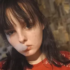 Алина из Михайловки, мне 22, познакомлюсь для приятного времяпровождения