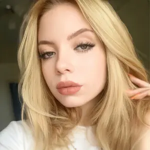 Полина из Новоалтайска, мне 20, познакомлюсь для общения