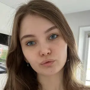 Лена из Москвы, мне 21, познакомлюсь для приятного времяпровождения