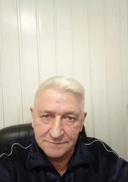 Я Алексей, 68 років з Алчевська, шукаю знайомства без зобов'язань