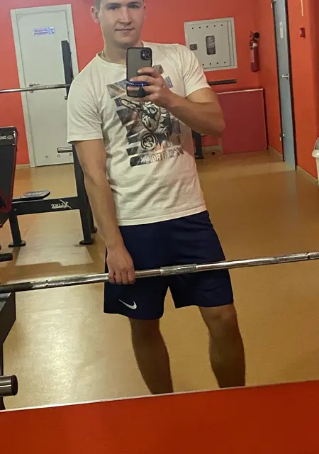 Я Alex, 28, знакомлюсь без обязательств в Кропивницком