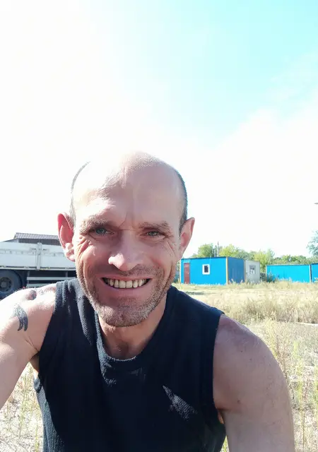 Я Сергій, 43 років з Васильків, шукаю знайомства на одну ніч