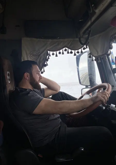 Я Иса, 29, знакомлюсь без обязательств в Петропавловске