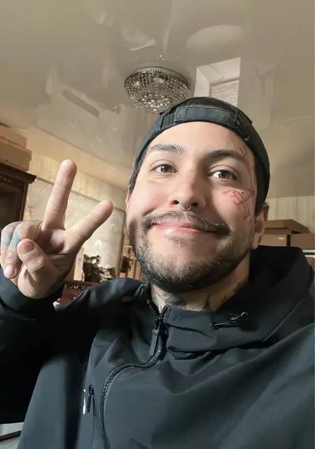 Я Renzo, 32, знакомлюсь для постоянных отношений в Николаеве
