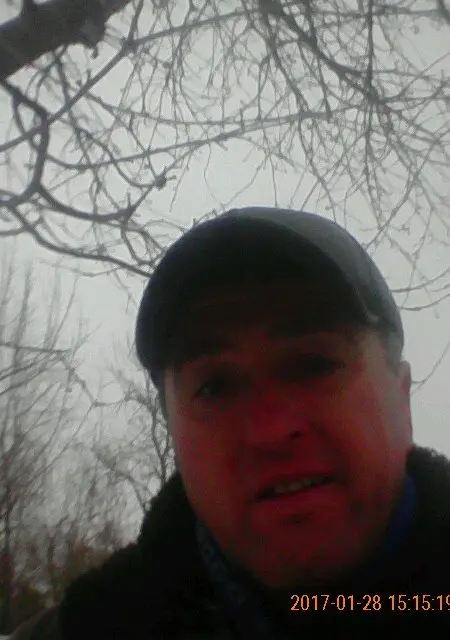 Олег з Кодима, шукаю на сайті знайомства без зобов'язань