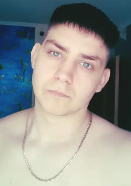 Yasik из Мариуполя, мне 23, познакомлюсь на одну ночь