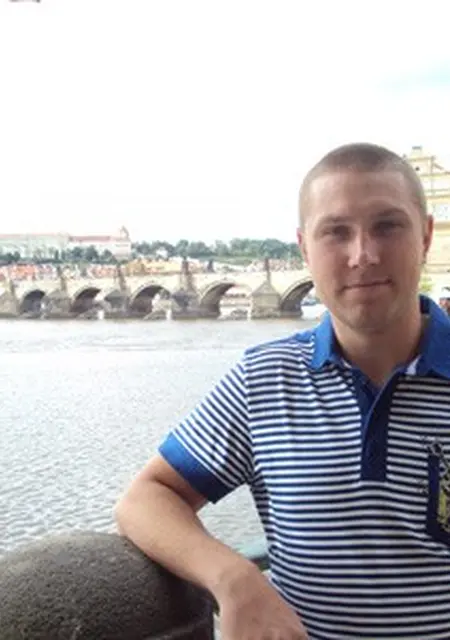 Я Andrej, 38 років з Нова Каховка, шукаю знайомство для постійних стосунків