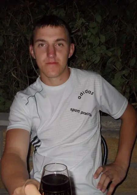 Я Pasha, 35, знакомлюсь без обязательств в Новогрудке