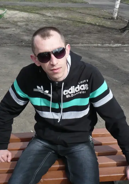 Простой из Рубежного, мне 42, познакомлюсь на одну ночь