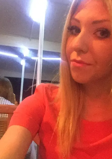 Кристина из Славянска, ищу на сайте общение