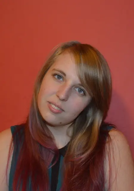 Я Яна, 20, из Теофиполя, ищу знакомства без обязательств