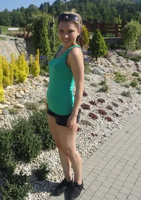 Я Алёна, 23, знакомлюсь для постоянных отношений в Добруше