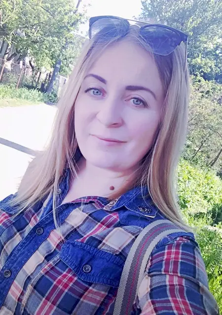 Ekaterina из Сум, мне 41, познакомлюсь для общения