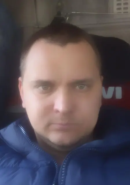 Я Андрей, 42, из Марьиной Горки, ищу знакомства на одну ночь