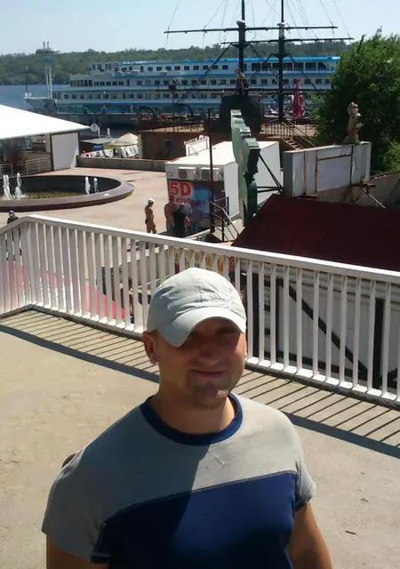 Гриша з Горлівки, мені 27 років, познайомлюсь на одну ніч