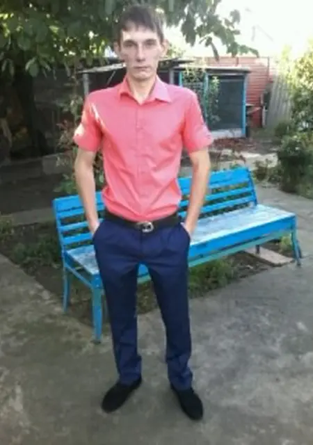 Саша из Новомосковска, ищу на сайте знакомства на одну ночь